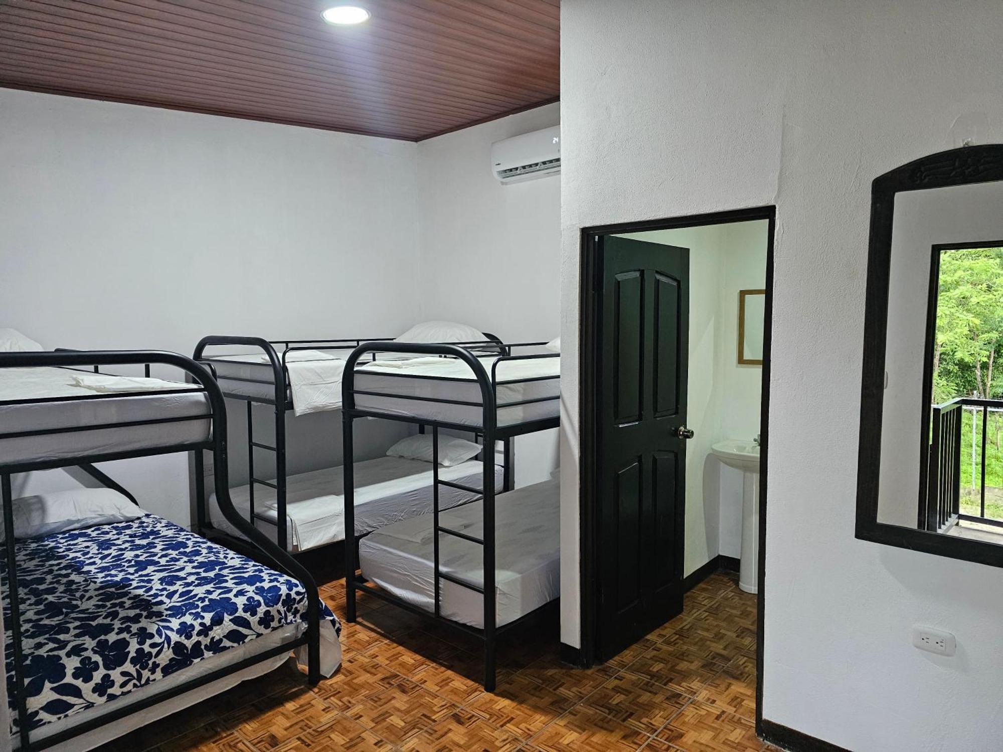 Hotel Luna Liberiana Luaran gambar