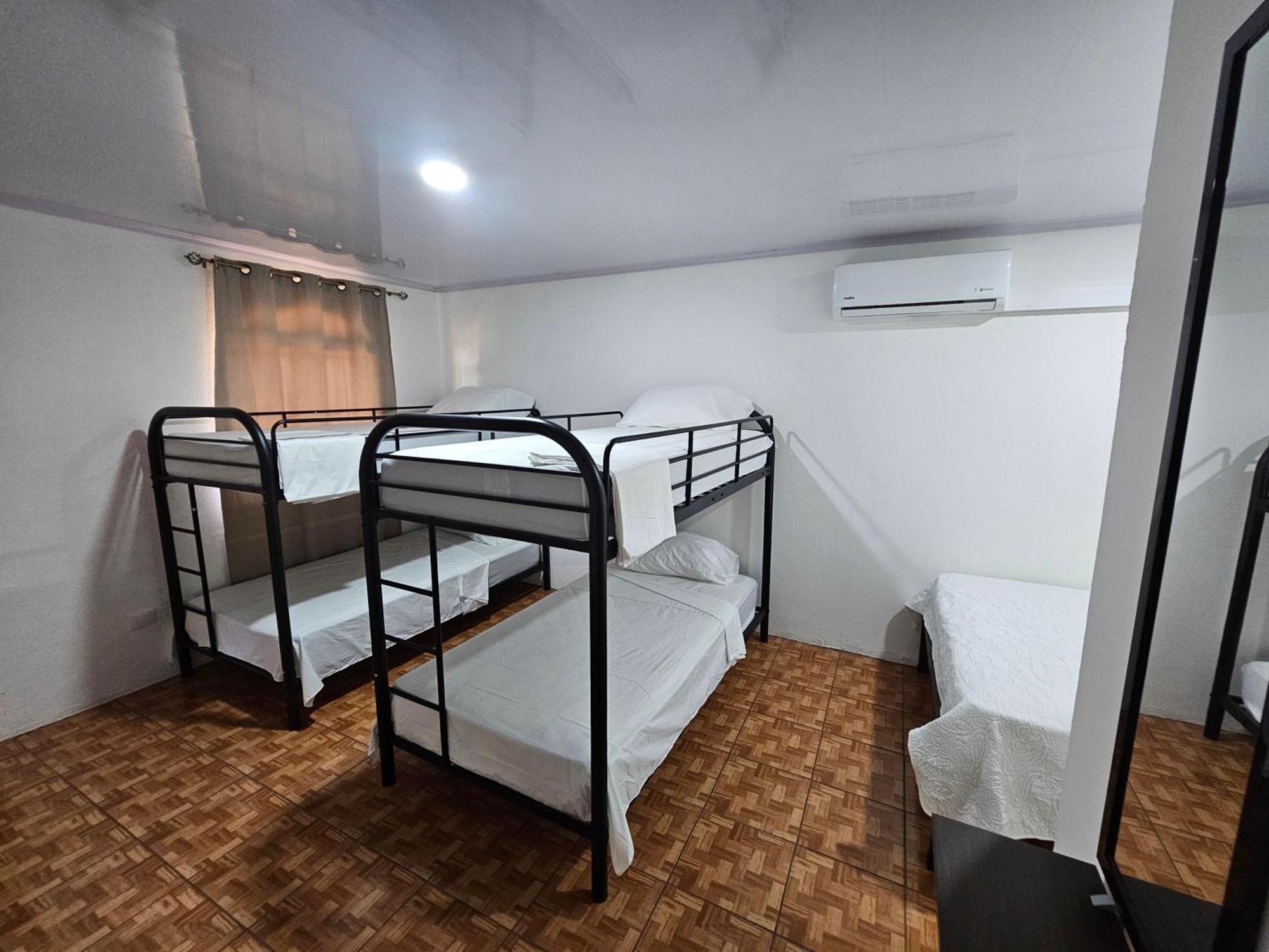 Hotel Luna Liberiana Luaran gambar